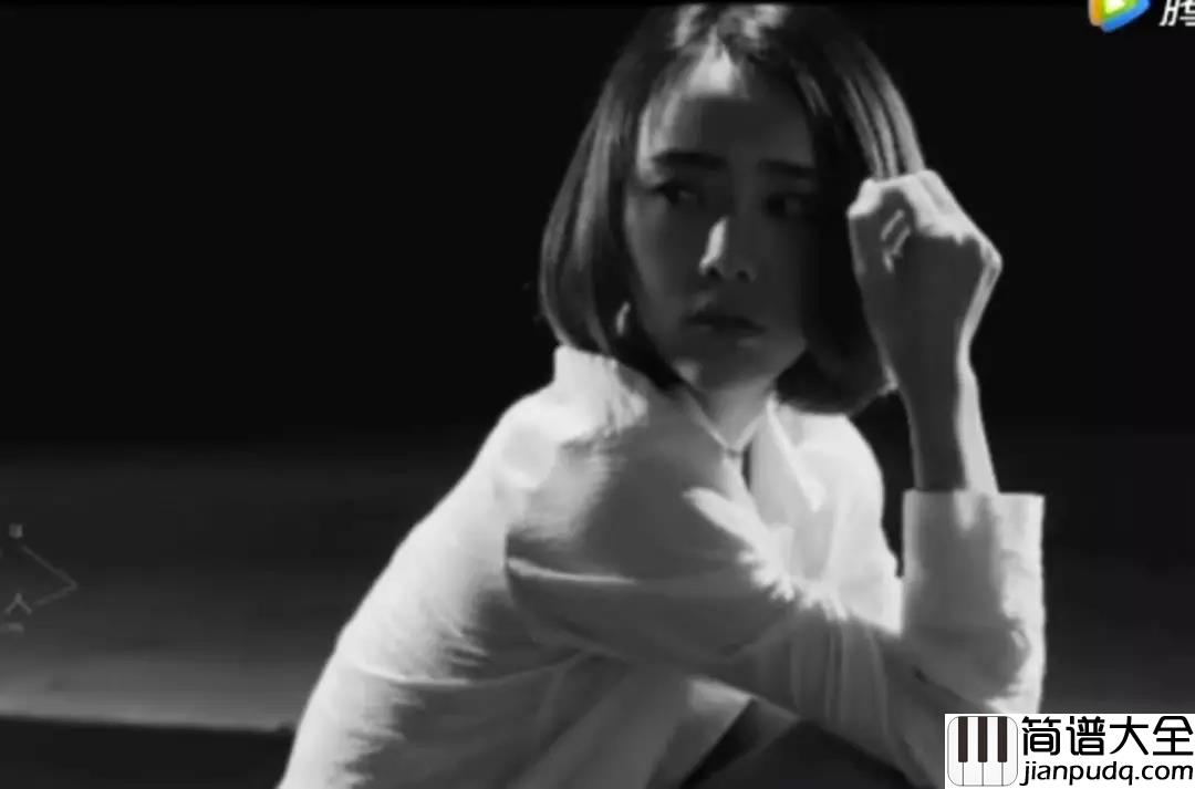 那个人钢琴谱_周延英_我恋上一座城，只因为一个人